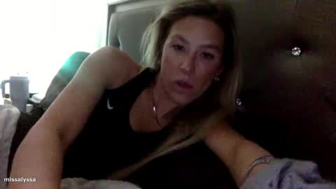 Alyssa online show from 05-29-26, 03:37