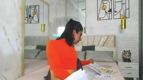 Snapshot of missscarlett__ chatting on 06-09-26, 10:16 missscarlett__ online show from 06-09-26, 10:16