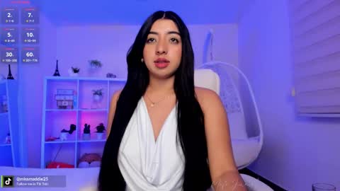 Snapshot of missvancouver_ chatting on 10-16-25, 01:39 Mafe Jimenez online show from 10-16-25, 01:39