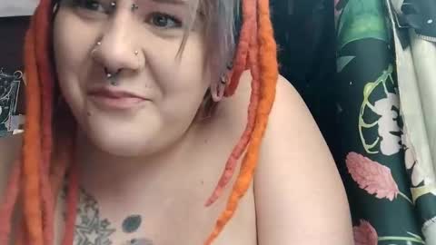 missxmoth444 online show from 12-16-25, 01:54