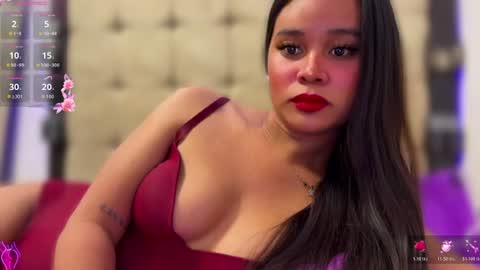 Snapshot of missxthalia697 chatting on 06-22-26, 12:24 Miss. Thalia online show from 06-22-26, 12:24