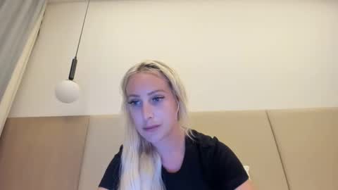 Snapshot of missy_matrix chatting on 11-24-25, 05:45 Missy matrix online show from 11-24-25, 05:45