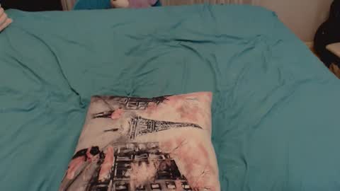 Missy online show from 12-05-25, 03:48