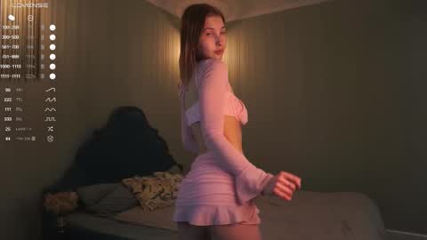 Mia online show from 03-14-26, 04:56