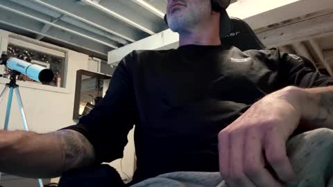 AJ online show from 01-03-25, 06:11