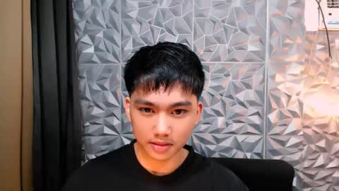 Snapshot of mister_officer chatting on 12-23-24, 12:25 SAINT SACHI  will make your day  online show from 12-23-24, 12:25