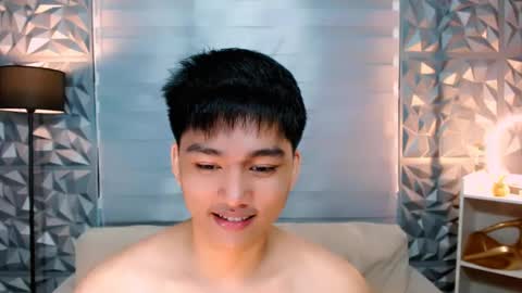 Snapshot of mister_officer chatting on 12-28-24, 04:09 SAINT SACHI  will make your day  online show from 12-28-24, 04:09
