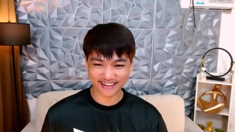 Snapshot of mister_officer chatting on 02-22-25, 04:18 SAINT SACHI  will make your day  online show from 02-22-25, 04:18
