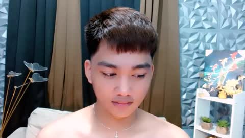 Snapshot of mister_officer chatting on 09-09-25, 01:27 SAINT SACHI  will make your day  online show from 09-09-25, 01:27