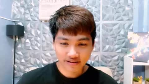 Snapshot of mister_officer chatting on 10-25-25, 04:57 SAINT SACHI will make your day online show from 10-25-25, 04:57