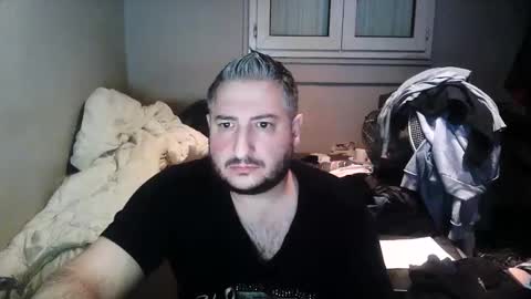 Snapshot of misterbelled chatting on 05-17-26, 10:17 misterbelled online show from 05-17-26, 10:17