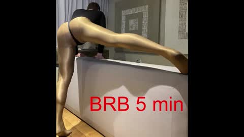 Snapshot of misterbobbyxx chatting on 09-30-25, 11:10 misterbobbyxx online show from 09-30-25, 11:10