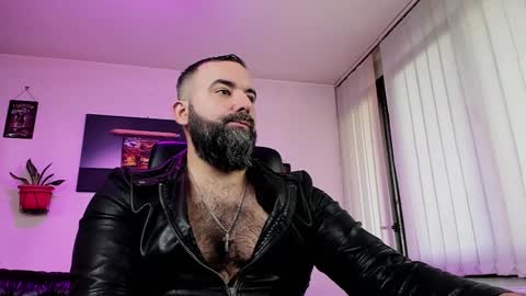 misterlov3r online show from 12-20-24, 10:38