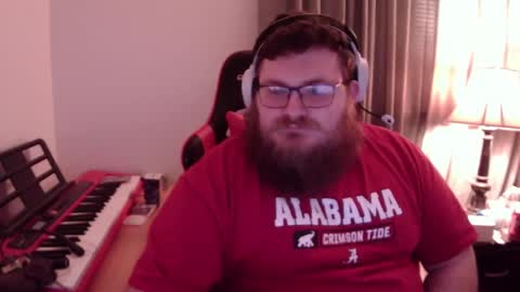 Snapshot of mistermac935 chatting on 12-20-24, 07:01 mistermac935 online show from 12-20-24, 07:01