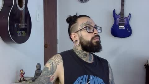 misternocturne online show from 09-19-25, 02:40