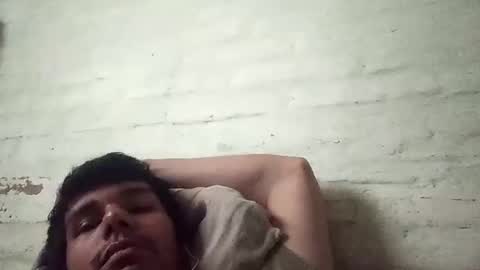 Snapshot of mistertitanx chatting on 09-17-25, 06:20 Emir online show from 09-17-25, 06:20