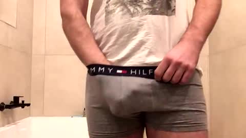 misterxy567 online show from 12-16-25, 06:57