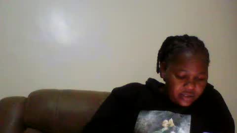 misticmoment online show from 06-19-26, 04:22