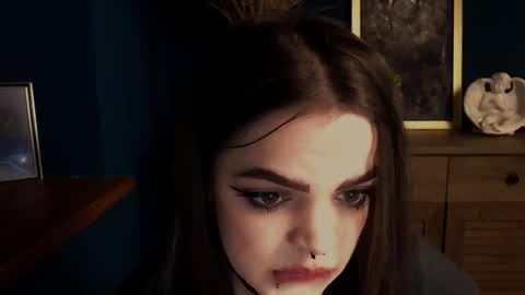 Ines online show from 11-28-25, 02:20