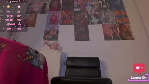   online show from 12-15-25, 04:28