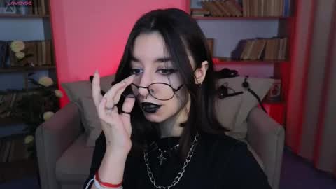 Marcelline online show from 09-12-25, 09:09