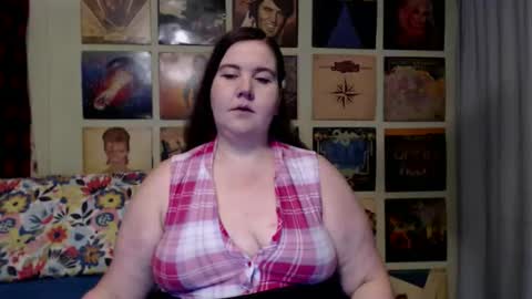 Snapshot of mistress_hailey chatting on 04-23-26, 02:19 mistress_hailey online show from 04-23-26, 02:19