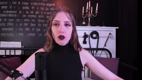 Snapshot of mistress_marlene chatting on 04-26-26, 06:44 Mistress Marlene online show from 04-26-26, 06:44
