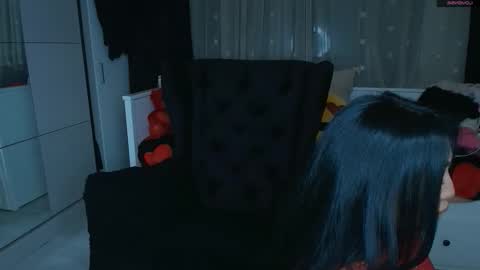 Snapshot of mistress_meryem chatting on 05-15-26, 10:28 mistress_meryem online show from 05-15-26, 10:28