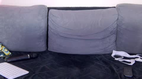 Snapshot of mistress_milana chatting on 12-11-24, 02:22 Milana online show from 12-11-24, 02:22