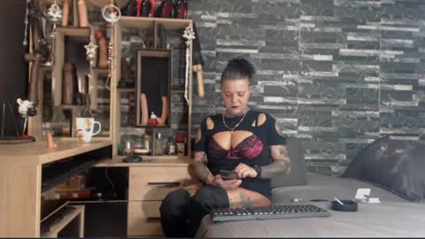 Mistress Mirybossy online show from 12-17-24, 11:27