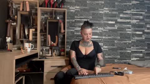 Mistress Mirybossy online show from 01-12-25, 01:32