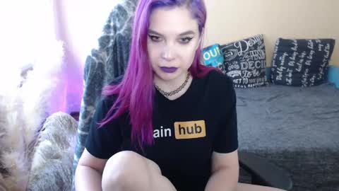 Snapshot of mistressbailey_x chatting on 04-26-26, 10:13 Miss Bailey online show from 04-26-26, 10:13