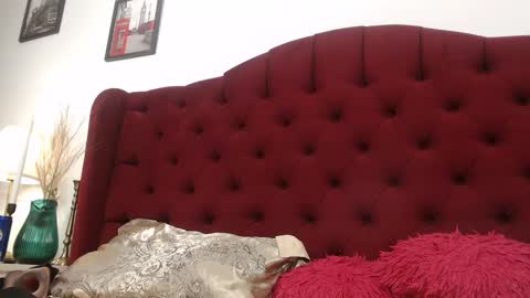 Snapshot of mistressfindom chatting on 03-04-25, 02:38 Goddess Katerina online show from 03-04-25, 02:38