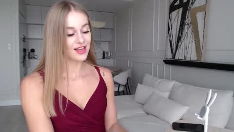 mistressuniverse online show from 09-22-25, 09:11