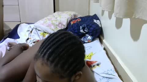 Snapshot of misty_shee chatting on 02-17-25, 01:10 misty_shee online show from 02-17-25, 01:10