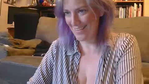 Misty Mountains online show from 05-06-26, 03:46