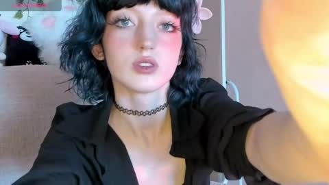 Snapshot of mistyverse chatting on 06-07-26, 12:09 Misty - mistymarlow online show from 06-07-26, 12:09
