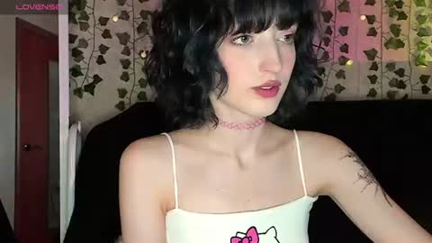 Snapshot of mistyverse chatting on 06-16-26, 11:57 Misty - mistymarlow online show from 06-16-26, 11:57