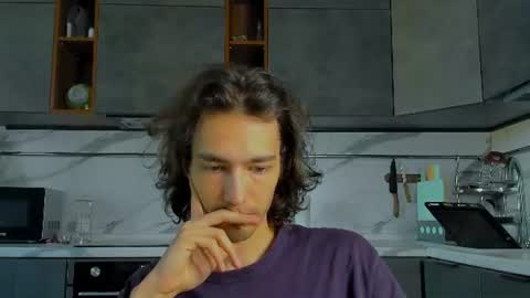 MitchelKurse online show from 07-17-26, 06:02