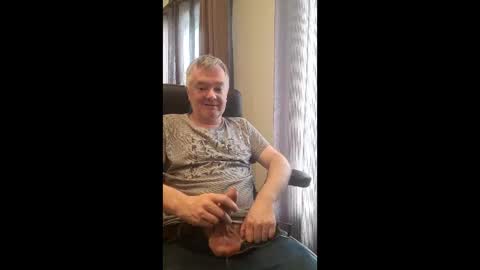 Snapshot of mitchoxxford chatting on 03-16-26, 12:49 mitchoxxford online show from 03-16-26, 12:49