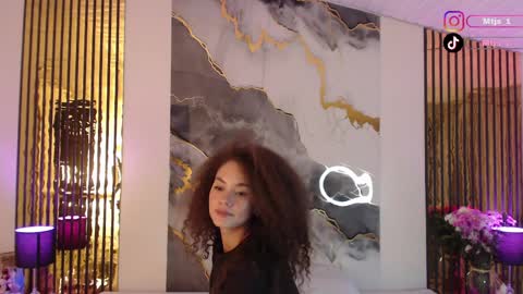 Mtica Brennet online show from 03-26-26, 04:18