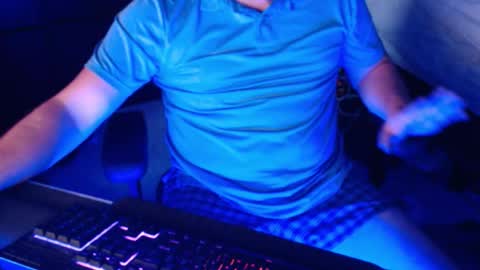 Snapshot of mixedasianforever chatting on 01-07-26, 05:37 mixedasianforever online show from 01-07-26, 05:37