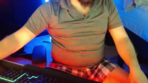 Snapshot of mixedasianforever chatting on 01-14-26, 04:01 mixedasianforever online show from 01-14-26, 04:01