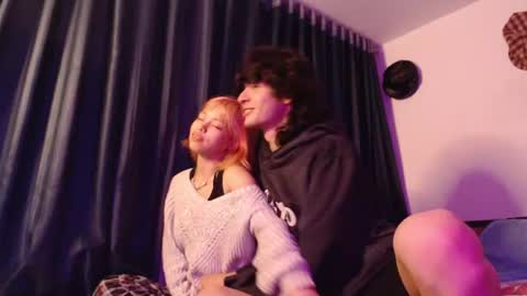 Naomi and Nekorii online show from 07-07-26, 07:23