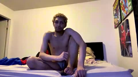 Snapshot of mixxychocolate chatting on 02-28-25, 05:48 Deanthony online show from 02-28-25, 05:48