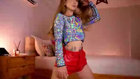  Miya Nika  online show from 07-10-26, 09:28
