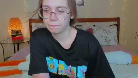 Snapshot of miya_soft chatting on 07-17-26, 01:34 Miya online show from 07-17-26, 01:34