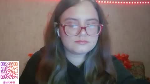 Milana online show from 11-12-25, 03:18