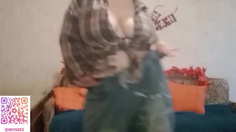 Milana online show from 11-15-25, 07:16