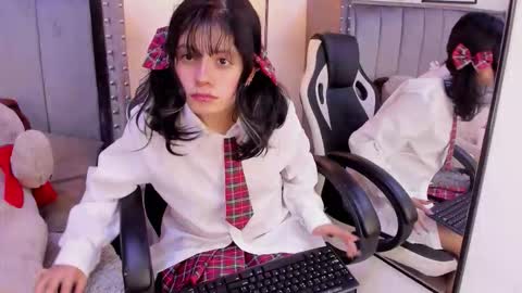 miyu_komori online show from 02-09-26, 01:04